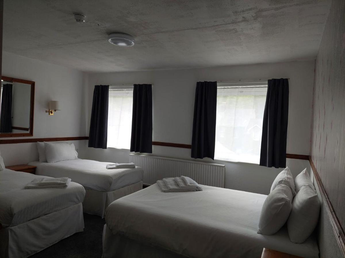 Twa Dogs Inn Keswick  Eksteriør bilde