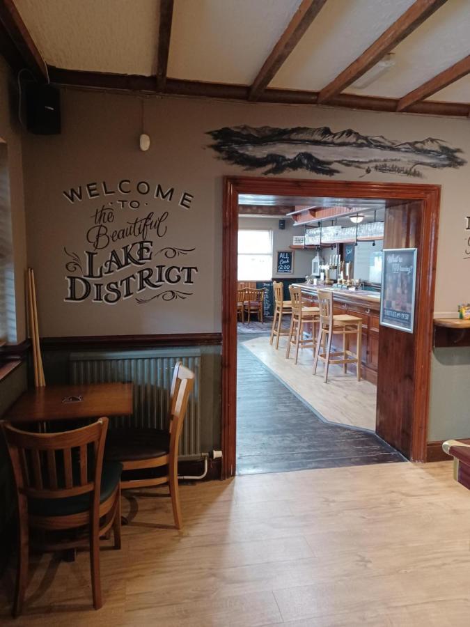 Twa Dogs Inn Keswick  Eksteriør bilde
